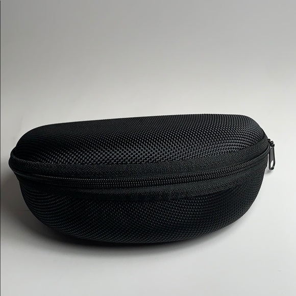 New Women’s Balenciaga Sunglasses - Picture 8 of 8